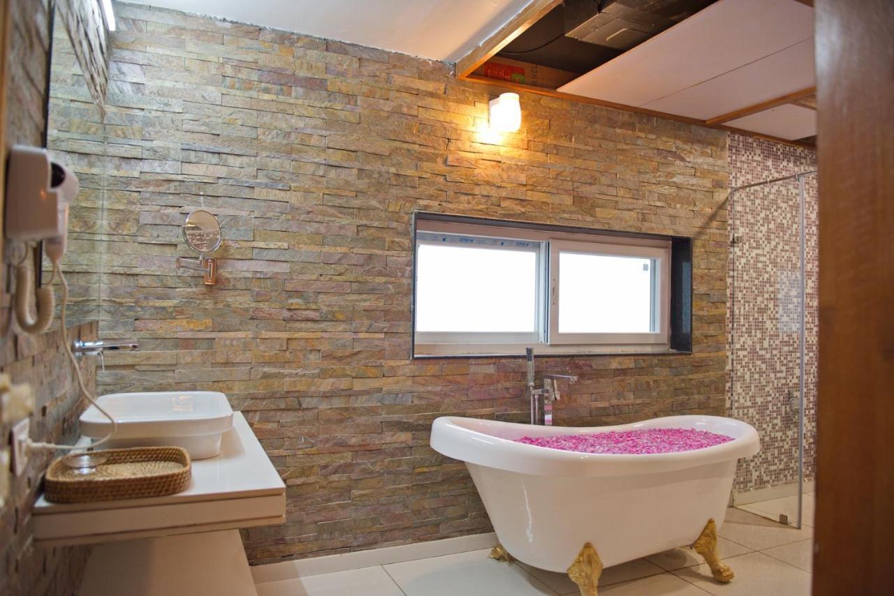 Wild Rose Resort & Spa Пушкар Экстерьер фото